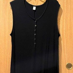 Old Navy. Ribbed black sleeveless maxi dress